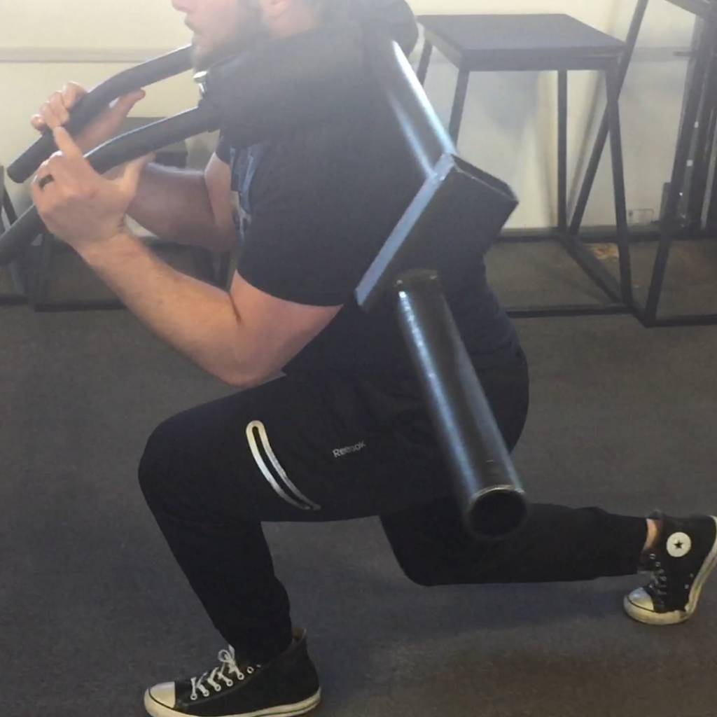 dieselsc-com-stealth-lunges-leg-bodybuilding-exercises